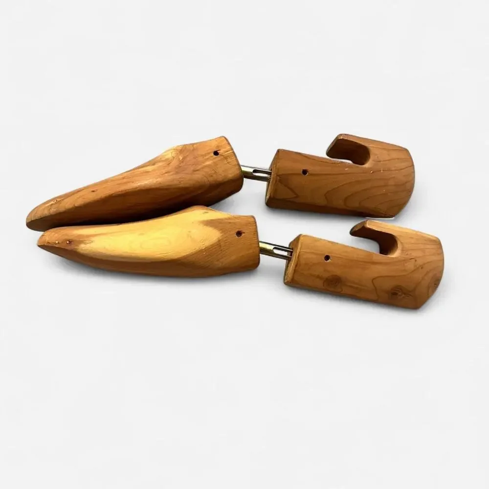 Vintage Gucci Shoe Tree cedar wood old money men size 9.5 - 10.5 quiet luxury